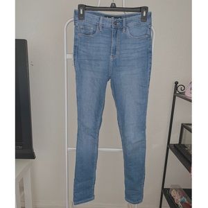 hollister high rise super skinny jeans